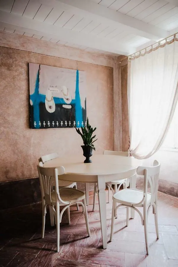 Regina Teodolinda Suites Laglio Frühstückspension