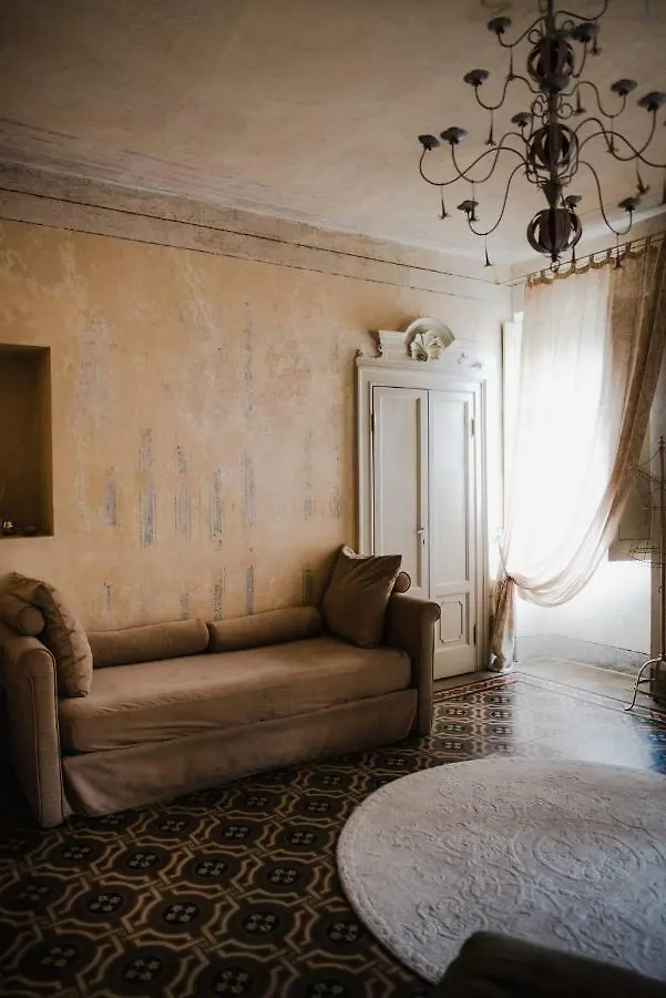 Regina Teodolinda Suites Laglio Italien