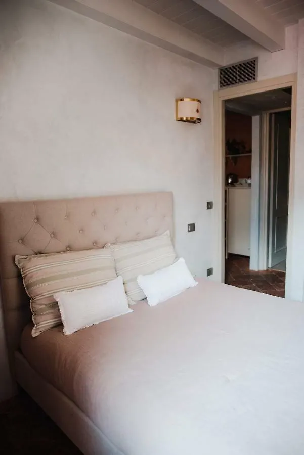 Regina Teodolinda Suites Laglio Frühstückspension