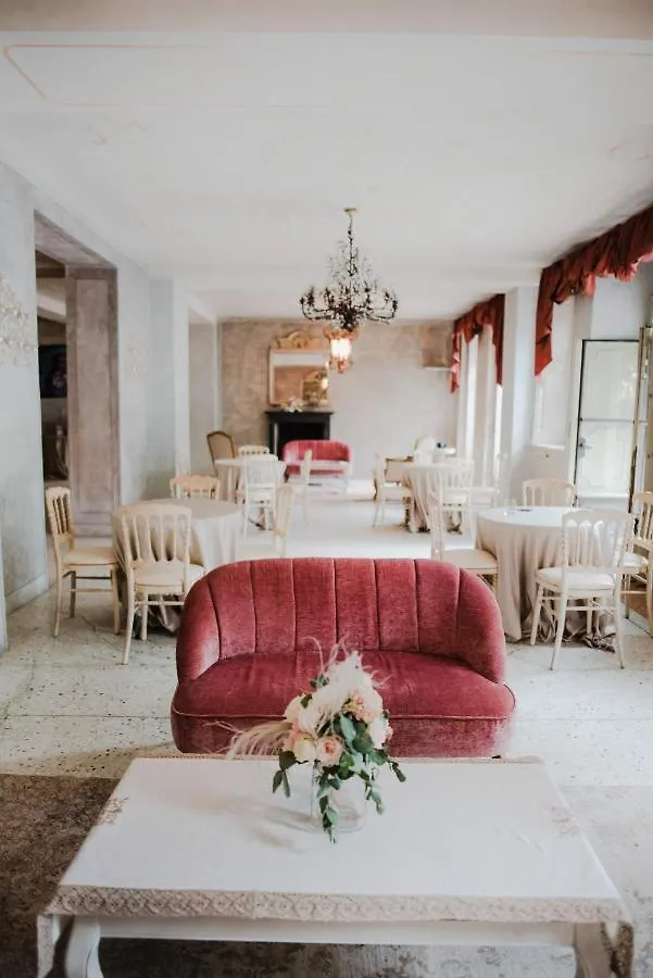 Regina Teodolinda Suites Laglio Bed & Breakfast