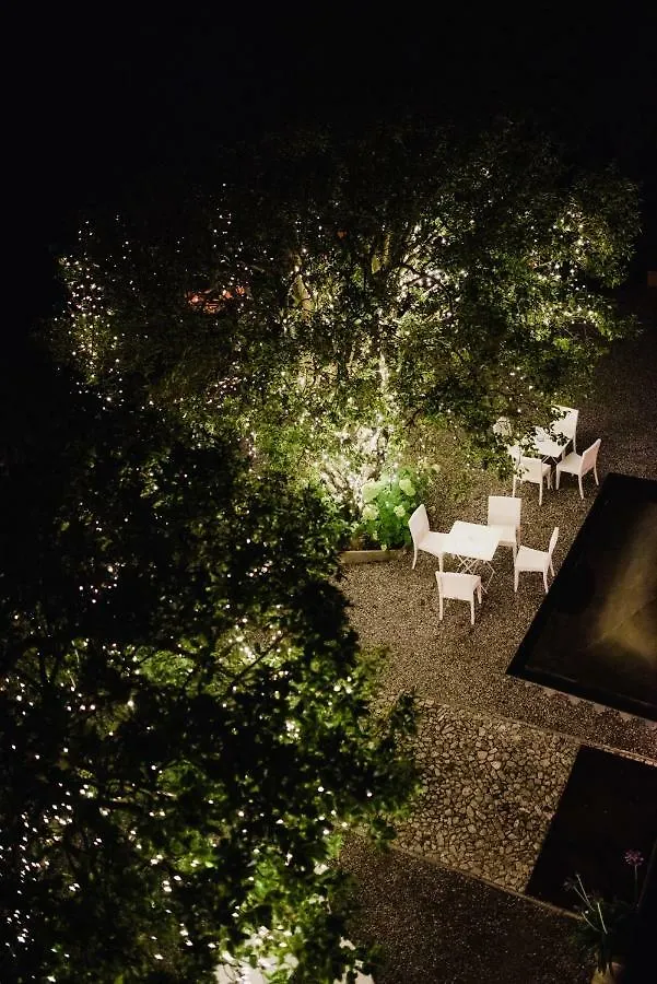 Regina Teodolinda Suites Laglio Italy