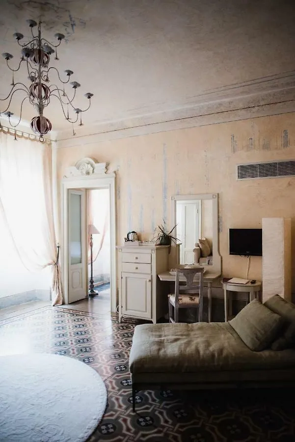 Regina Teodolinda Suites Laglio