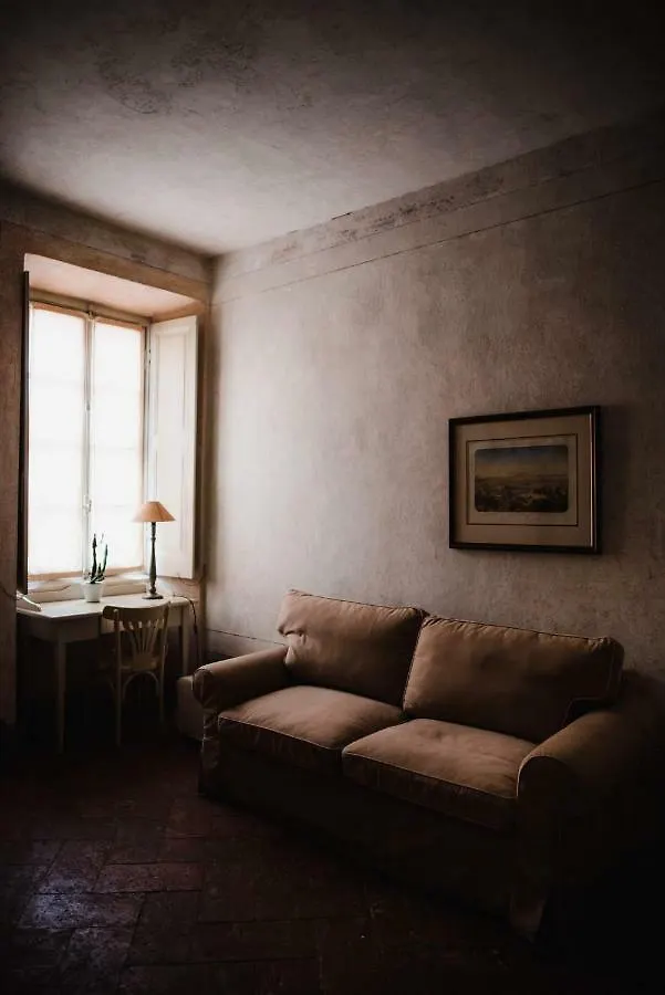 Regina Teodolinda Suites Laglio 3*,  Italy